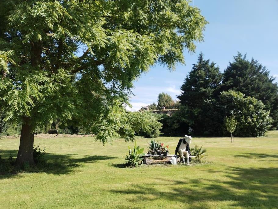 Domaine Des Cerisiers Berville-sur-Mer Exterior foto